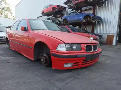 Vehicul casat bmw 3 (e36) 318 i al anului 1999 alimentat m40 b18 (184e1)