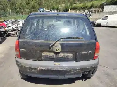Veículo de Sucata opel corsa b (s93) 1.0 i 12v (f08. f68. m68) do ano 1998 alimentado x 10 xe