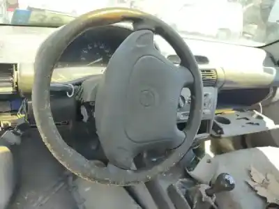 Veículo de Sucata opel corsa b (s93) 1.0 i 12v (f08. f68. m68) do ano 1998 alimentado x 10 xe