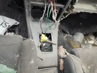 Veículo de Sucata rover 200 coupé (xw) 216 do ano 1993 alimentado d 16 a8