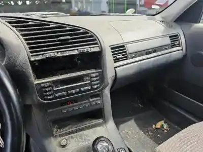 Veicolo di demolizione bmw 3 (e36) 318 tds dell'anno 2008 alimentato m41 d17 (174t1)