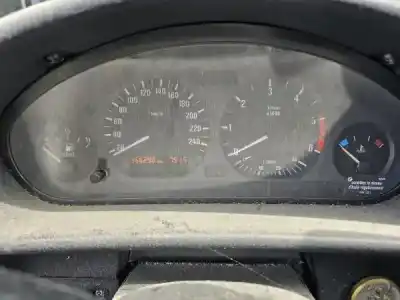 Veicolo di demolizione bmw 3 (e36) 318 tds dell'anno 2008 alimentato m41 d17 (174t1)