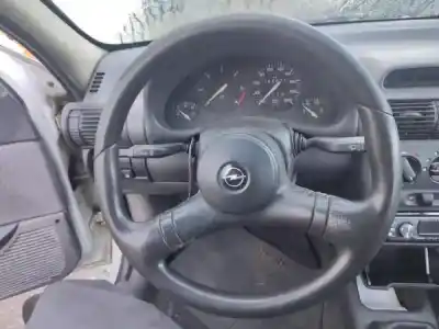 Verschrottungsfahrzeug opel corsa b (s93) 1.5 td (f08. f68. m68) des jahres 1995 angetrieben 