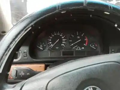 Veículo de Sucata bmw 5 (e39) 525 tds do ano 1999 alimentado m51 d25 (256t1)