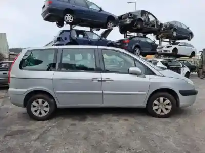 Veículo de Sucata citroen c8 2.2 hdi 16v premier ii do ano 2003 alimentado 4hw (dw12ted4)