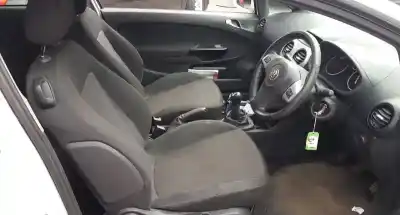 Veículo de Sucata opel corsa d van gasóleo 2008 3p do ano 2008 alimentado z 13 dth