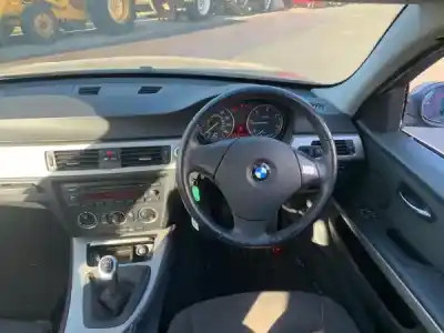 Scrapping Vehicle bmw 3 (e90) 318 d of the year 2008 powered n47 d20 a