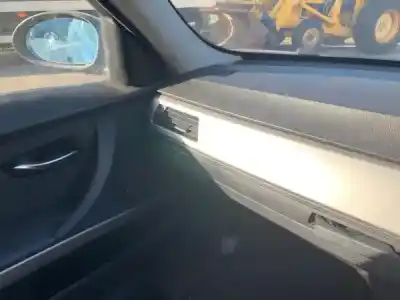 Scrapping Vehicle bmw 3 (e90) 318 d of the year 2008 powered n47 d20 a