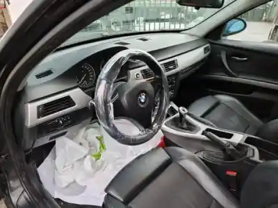 Veículo de Sucata bmw 3 touring (e91) 320 d do ano 2010 alimentado n47 d20 c