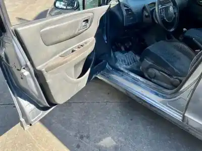 Veículo de Sucata citroen c4 i (lc_) 1.6 hdi do ano 2005 alimentado 9hy (dv6ted4)