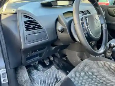 Veículo de Sucata citroen c4 i (lc_) 1.6 hdi do ano 2005 alimentado 9hy (dv6ted4)