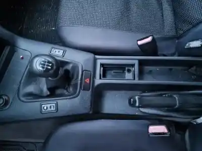 Scrapping Vehicle bmw 3 (e36) 316 i of the year 2004 powered m40 b16 (164e1)