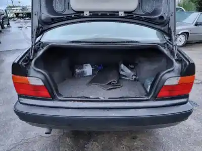 Scrapping Vehicle bmw 3 (e36) 316 i of the year 2004 powered m40 b16 (164e1)