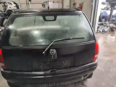 Veicolo di demolizione opel corsa b (s93) 1.2 i (f08 f68 m68) dell'anno 1995 alimentato 