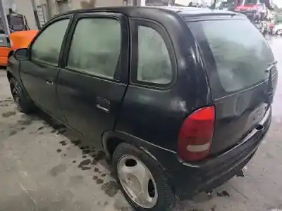 Veicolo di demolizione opel corsa b (s93) 1.2 i (f08 f68 m68) dell'anno 1995 alimentato 