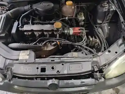 Veicolo di demolizione opel corsa b (s93) 1.2 i (f08 f68 m68) dell'anno 1995 alimentato 