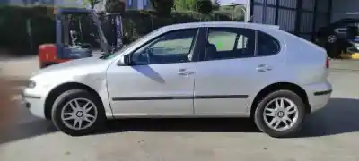 Scrapping Vehicle seat leon (1m1) 1.4 16v of the year 2002 powered 0