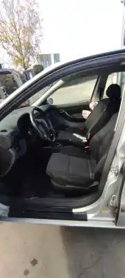Scrapping Vehicle seat leon (1m1) 1.4 16v of the year 2002 powered 0