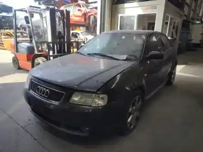 Здавання транспортного засобу audi a3 (8l1) s3 quattro року 2008 потужний 