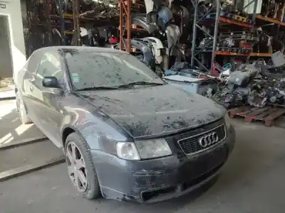 Здавання транспортного засобу audi a3 (8l1) s3 quattro року 2008 потужний 