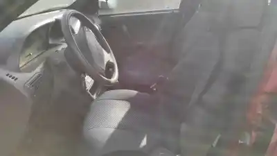 Veículo de Sucata fiat punto berl. (176) 1.7 turbodiesel do ano 1999 alimentado 176 a3.000