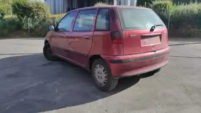Veículo de Sucata fiat punto berl. (176) 1.7 turbodiesel do ano 1999 alimentado 176 a3.000