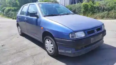 Veículo de Sucata seat ibiza ii (6k1) 1.4 i do ano 1994 alimentado 0