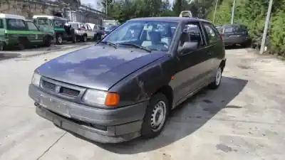 Veículo de Sucata SEAT IBIZA II (6K1)  do ano 1993 alimentado AAU