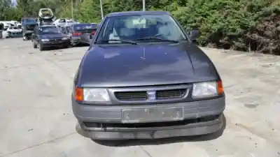 Veículo de Sucata seat ibiza ii (6k1) 1.0 do ano 1993 alimentado aau