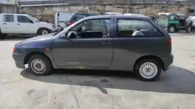 Veículo de Sucata seat ibiza ii (6k1) 1.0 do ano 1993 alimentado aau
