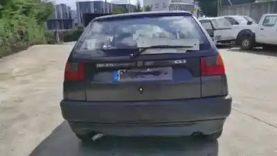 Veículo de Sucata seat ibiza ii (6k1) 1.0 do ano 1993 alimentado aau