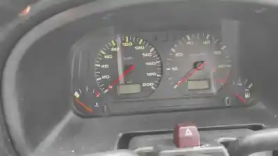Veículo de Sucata seat ibiza ii (6k1) 1.0 do ano 1993 alimentado aau