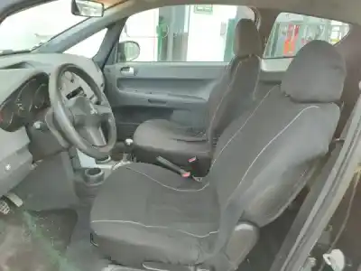 Veículo de Sucata mitsubishi colt vi (z3_a, z2_a) 1.5 di-d (z39a) do ano 2008 alimentado om 639.939
