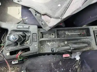 Scrapping Vehicle bmw 3 (e36) 316 i of the year 1992 powered m40 b16 (164e1)