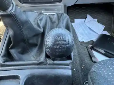 Scrapping Vehicle mitsubishi l 200 (ka0/kb0) 2.5 di-d cat of the year 2025 powered 