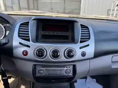 Scrapping Vehicle mitsubishi l 200 (ka0/kb0) 2.5 di-d cat of the year 2025 powered 