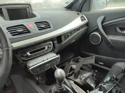 Hurda Aracı renault megane iii fastback (bz0/1_, b3_) 1.9 dci (bz0n, bz0j) yılın 2010 güçlü f9q 870