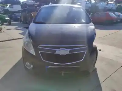 Véhicule à la ferraille CHEVROLET SPARK (M300) 1.0 de l'année 2010 alimenté LMT