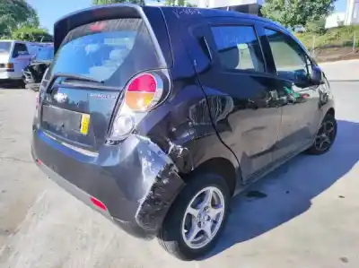 Véhicule à la ferraille chevrolet spark (m300) 1.0 de l'année 2010 alimenté lmt
