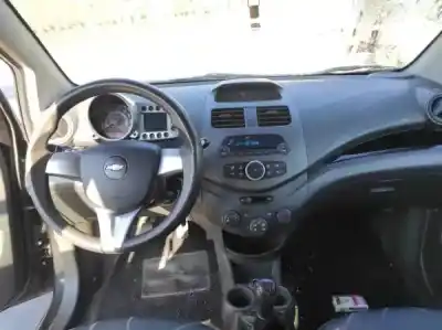 Véhicule à la ferraille chevrolet spark (m300) 1.0 de l'année 2010 alimenté lmt