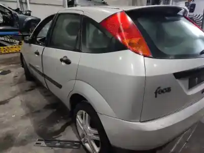 Véhicule à la ferraille ford focus i (daw, dbw) 1.8 turbo di / tddi de l'année 2001 alimenté 