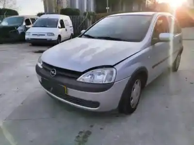 Veículo de Sucata opel corsa c (x01) 1.2 (f08, f68) do ano 2002 alimentado 0 Veículo de Sucata opel corsa c (x01) 1.2 (f08, f68) do ano 2002 alimentado 0