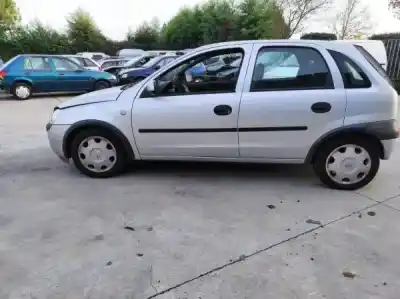Veículo de Sucata opel corsa c (x01) 1.2 (f08, f68) do ano 2002 alimentado 0 Veículo de Sucata opel corsa c (x01) 1.2 (f08, f68) do ano 2002 alimentado 0