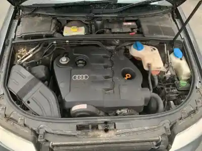 Vehicul casat audi a4 b6 (8e2) 1.9 tdi al anului 2004 alimentat avb
