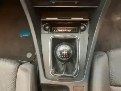 Vehicul casat audi a4 b6 (8e2) 1.9 tdi al anului 2004 alimentat avb