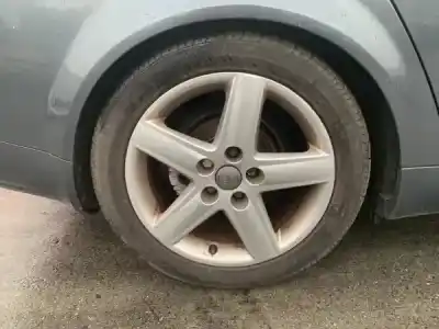 Vehicul casat audi a4 b6 (8e2) 1.9 tdi al anului 2004 alimentat avb