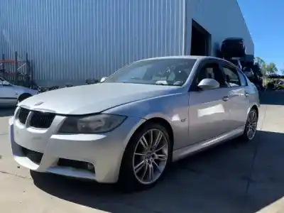 Scrapping Vehicle bmw 3 (e90) 318 d of the year 2005 powered m47 d20 (204d4)