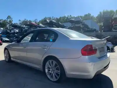 Scrapping Vehicle bmw 3 (e90) 318 d of the year 2005 powered m47 d20 (204d4)