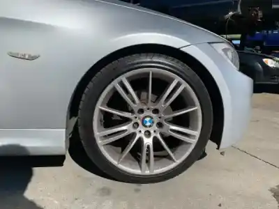 Scrapping Vehicle bmw 3 (e90) 318 d of the year 2005 powered m47 d20 (204d4)