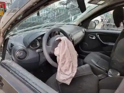 Veículo de Sucata dacia duster (hs_) 1.5 dci do ano 2010 alimentado k9k 796